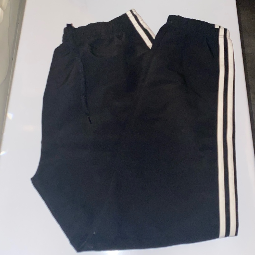 Adidas track pant size M. WOMENS.